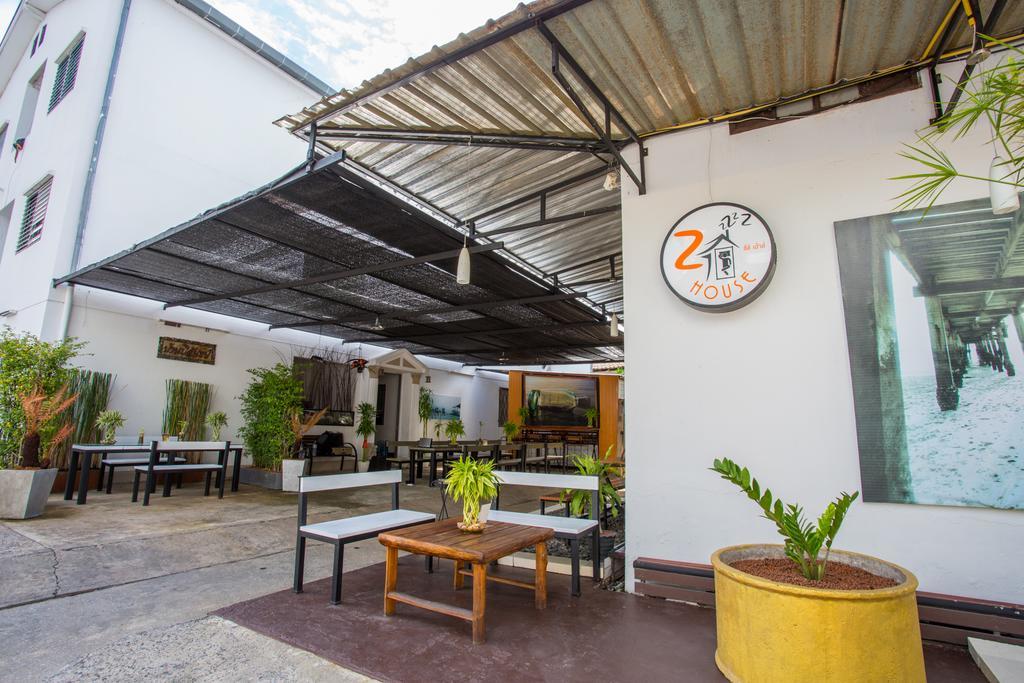 Hotel Zzhouse Chiang Mai Exterior foto